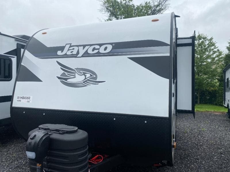 New 2025 Jayco Jay Feather Air 16RB available in Souderton, Pennsylvania
