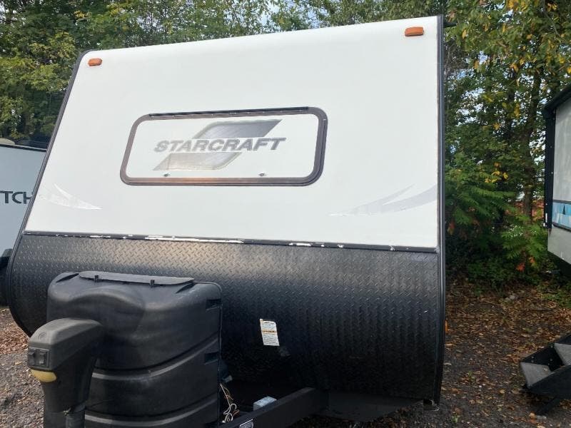 Used 2016 Starcraft Launch Ultra Lite 22BUD available in Souderton, Pennsylvania