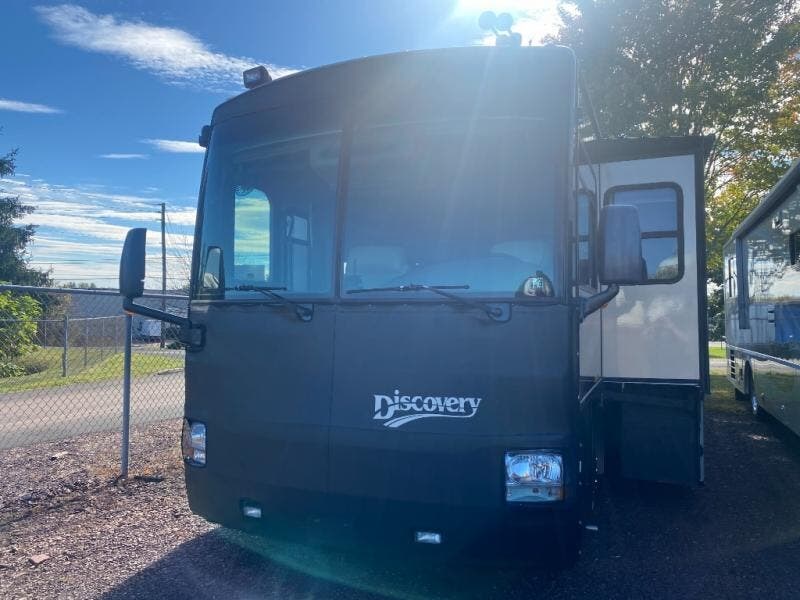 Used 2004 Fleetwood Discovery 39S available in Souderton, Pennsylvania