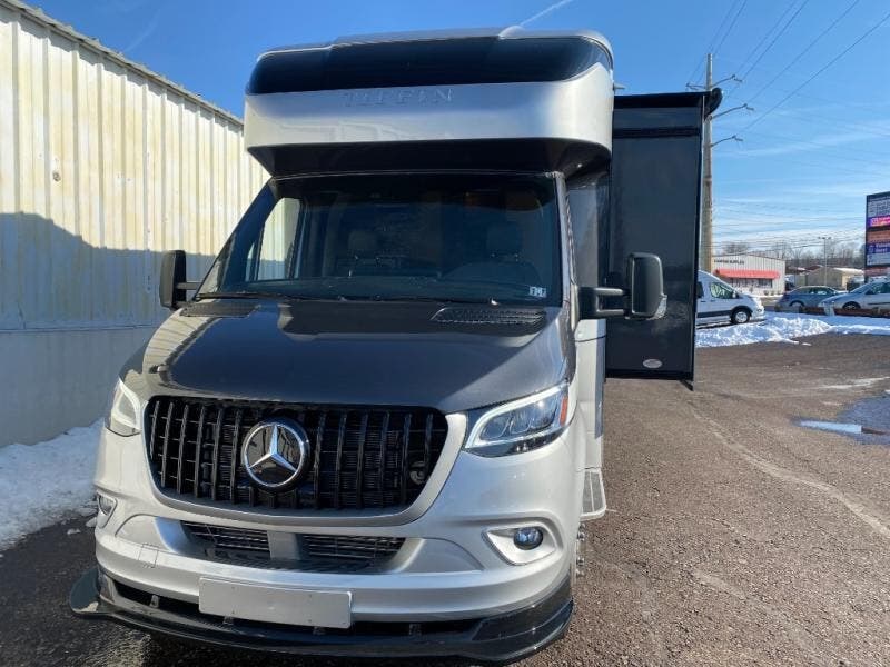 Used 2020 Tiffin Wayfarer MTRH. available in Souderton, Pennsylvania