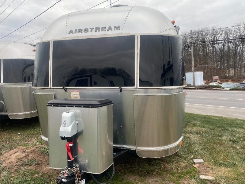 Used 2019 Airstream Flying Cloud 23CB available in Souderton, Pennsylvania