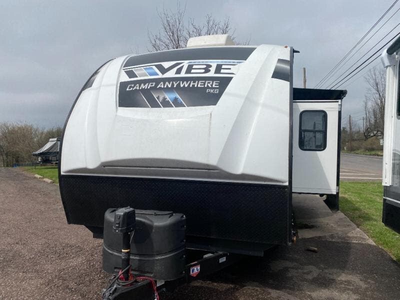 Used 2022 Forest River Vibe 26BH available in Souderton, Pennsylvania