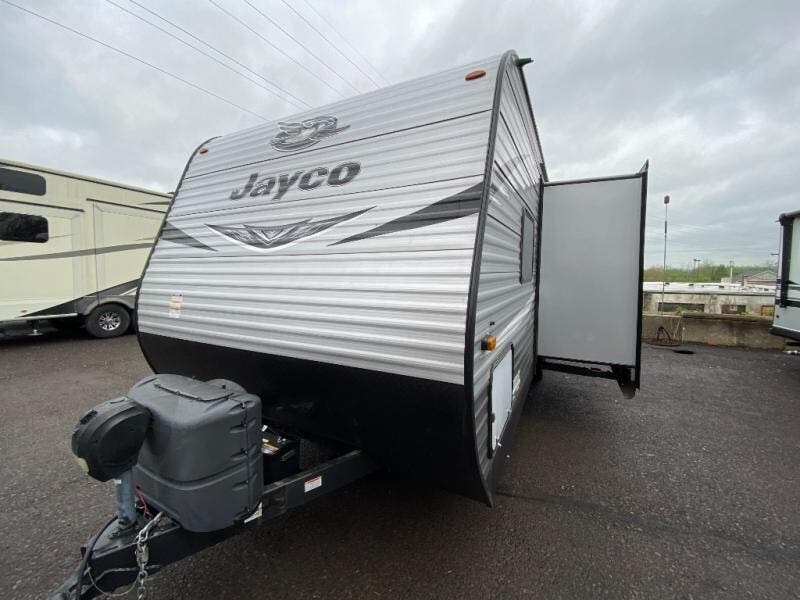 Used 2021 Jayco Jay Flight SLX 8 242BHS available in Souderton, Pennsylvania