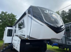 New 2026 Jayco Pinnacle TRL. available in Souderton, Pennsylvania