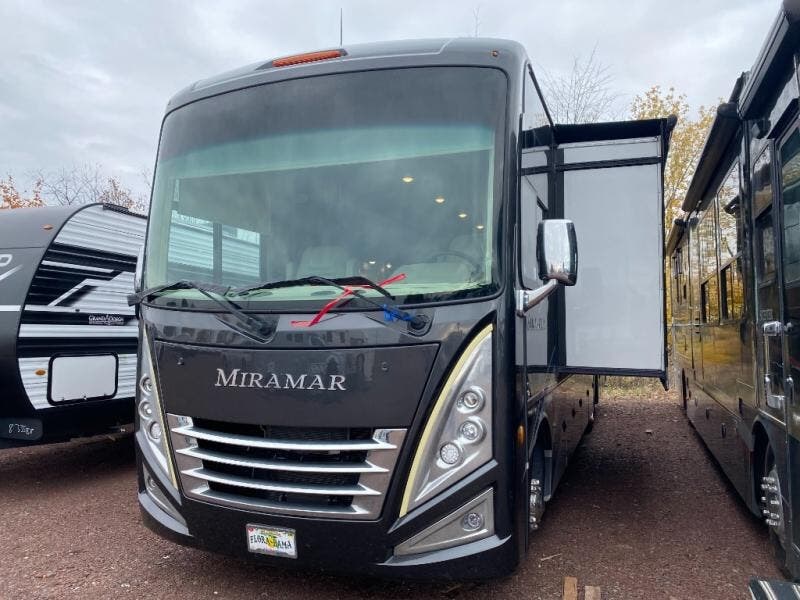 Used 2022 Thor Motor Coach Miramar MTRH. available in Souderton, Pennsylvania