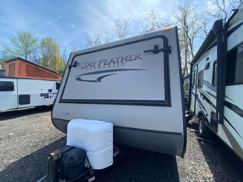 Used 2013 Jayco Jay Feather Ultra Lite available in Souderton, Pennsylvania