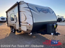 Used 2018 Forest River Wildwood X-Lite 201BHXL available in Cleburne, Texas
