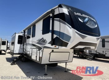 New 2023 Heartland Milestone 370FLMB available in Cleburne, Texas
