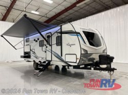 New 2023 Coachmen Freedom Express Ultra Lite 257BHS available in Cleburne, Texas