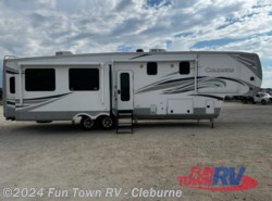 Used 2020 Palomino Columbus 1492 382FB available in Cleburne, Texas