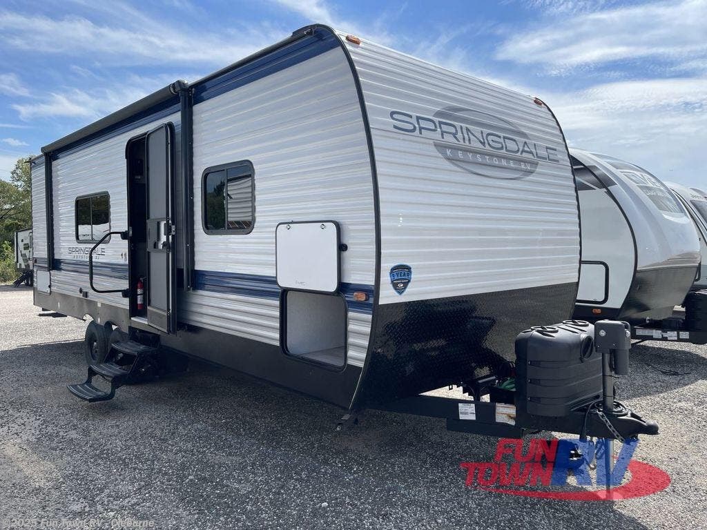 Used 2025 Keystone Springdale Classic 260BHC available in Cleburne, Texas