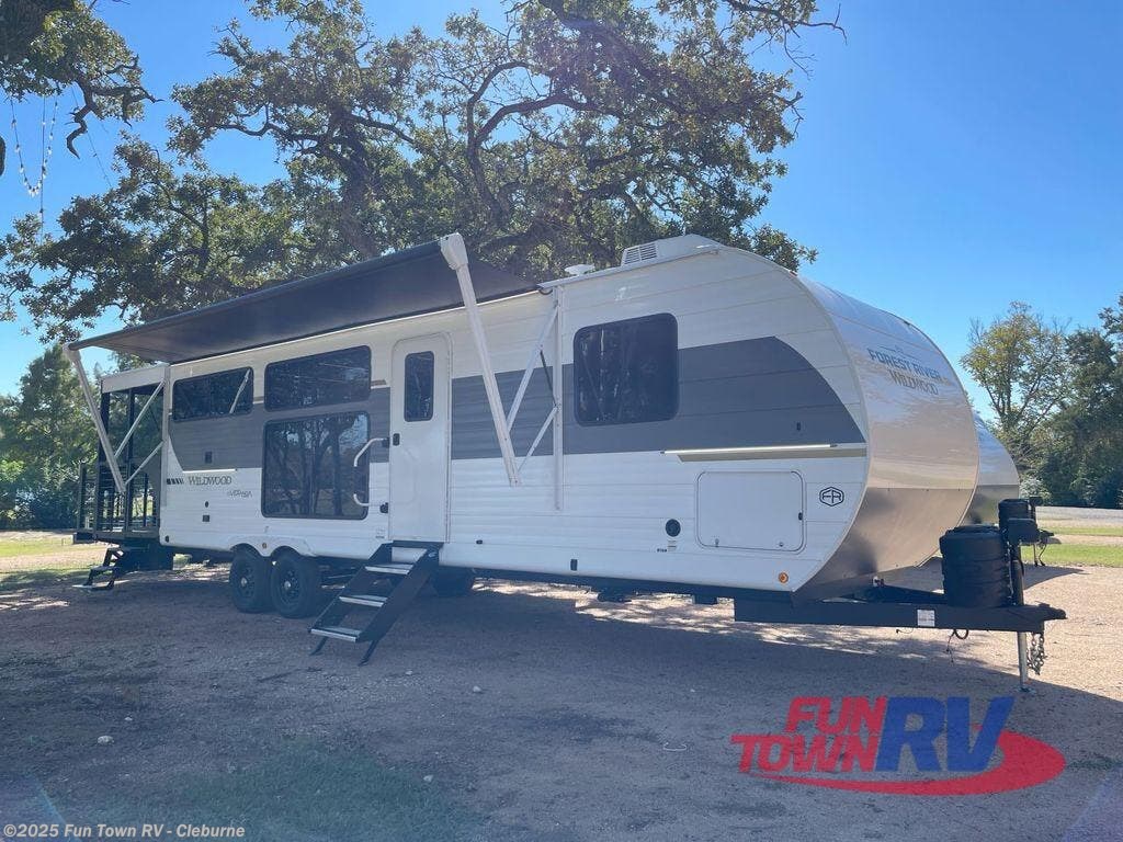 New 2025 Forest River Wildwood 32VERANDA available in Cleburne, Texas