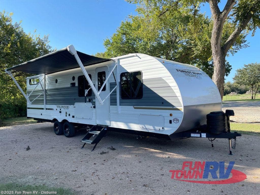 New 2025 Forest River Wildwood X-Lite 28VBXL available in Cleburne, Texas