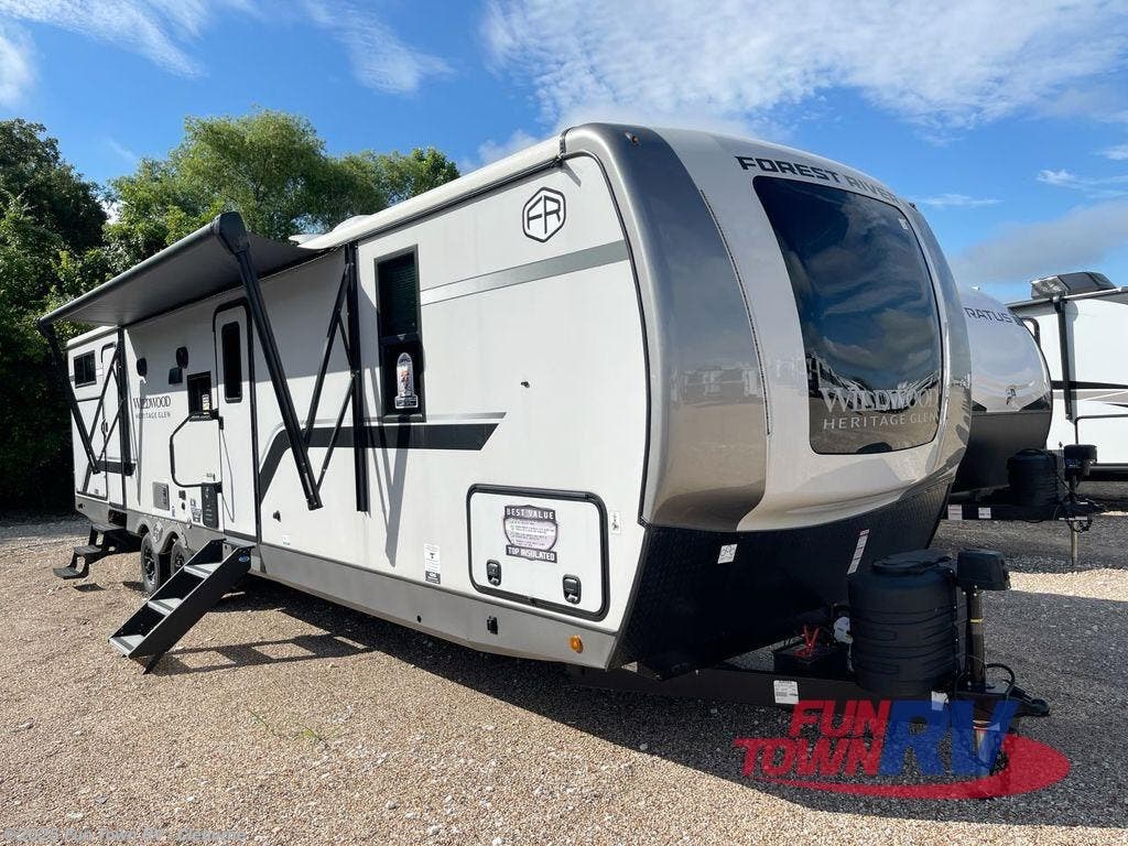 New 2025 Forest River Wildwood Heritage Glen 314BUD available in Cleburne, Texas
