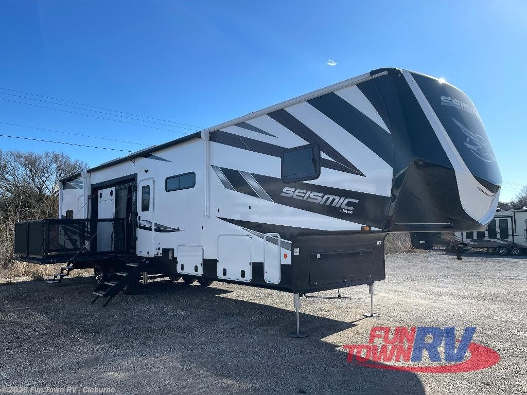 Used 2026 Jayco Seismic 399 available in Cleburne, Texas