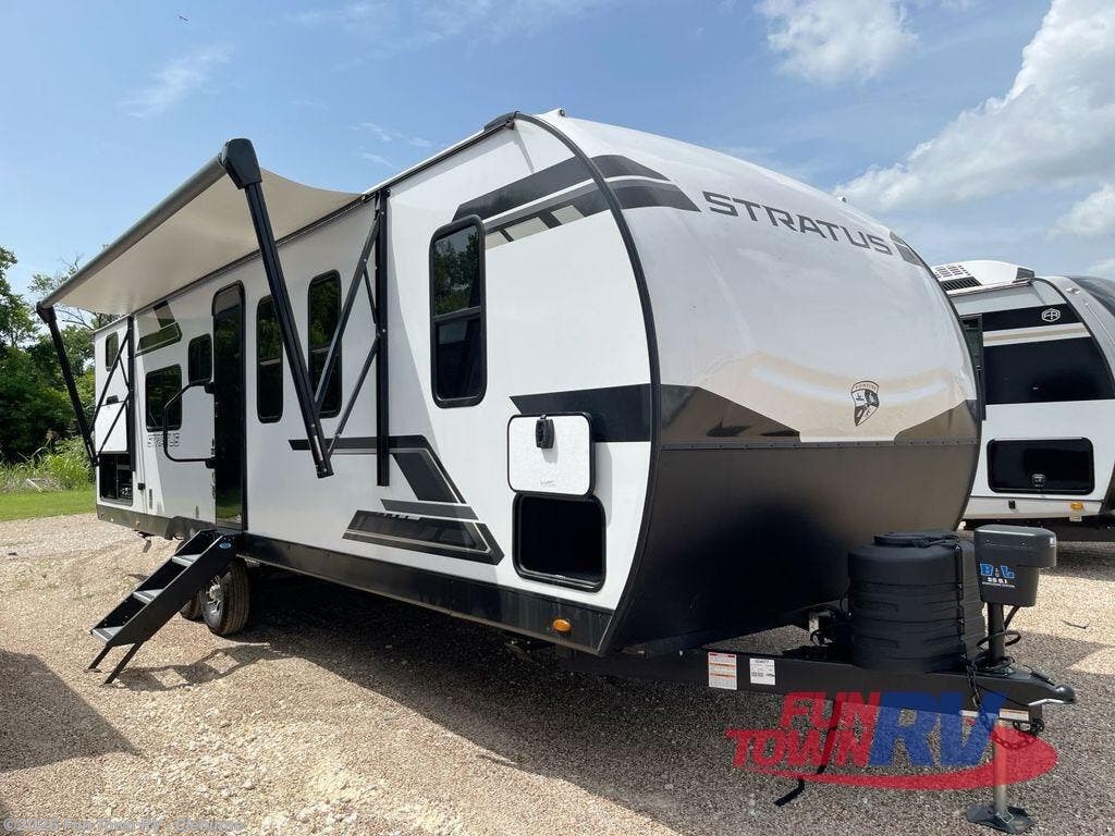 New 2025 Venture RV Stratus SR302VBH available in Cleburne, Texas