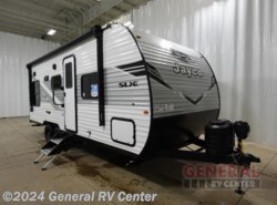 New 2025 Jayco Jay Flight SLX 210QB available in Brownstown Township, Michigan