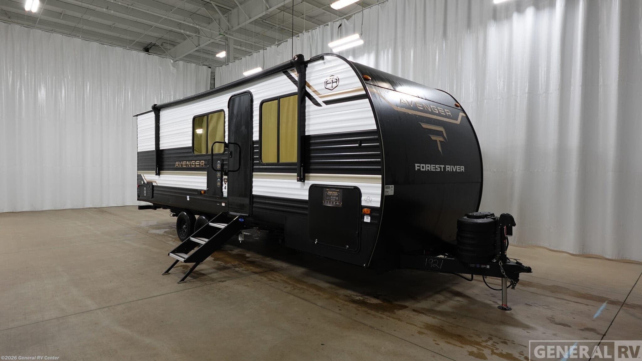 New 2026 Prime Time Avenger 25RBS available in Brownstown Township, Michigan