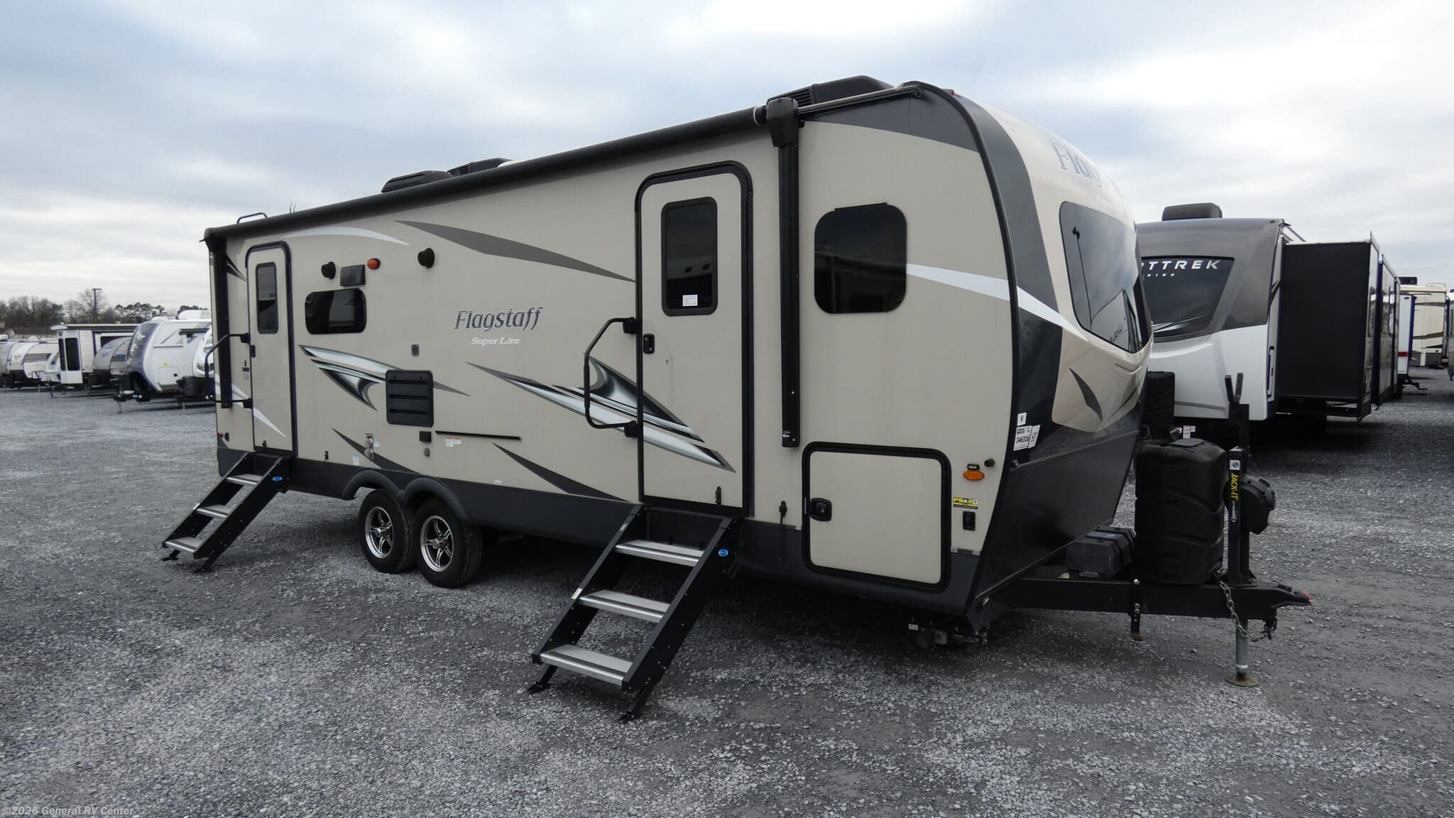 Used 2021 Forest River Flagstaff Super Lite 26RLSW available in Brownstown Township, Michigan