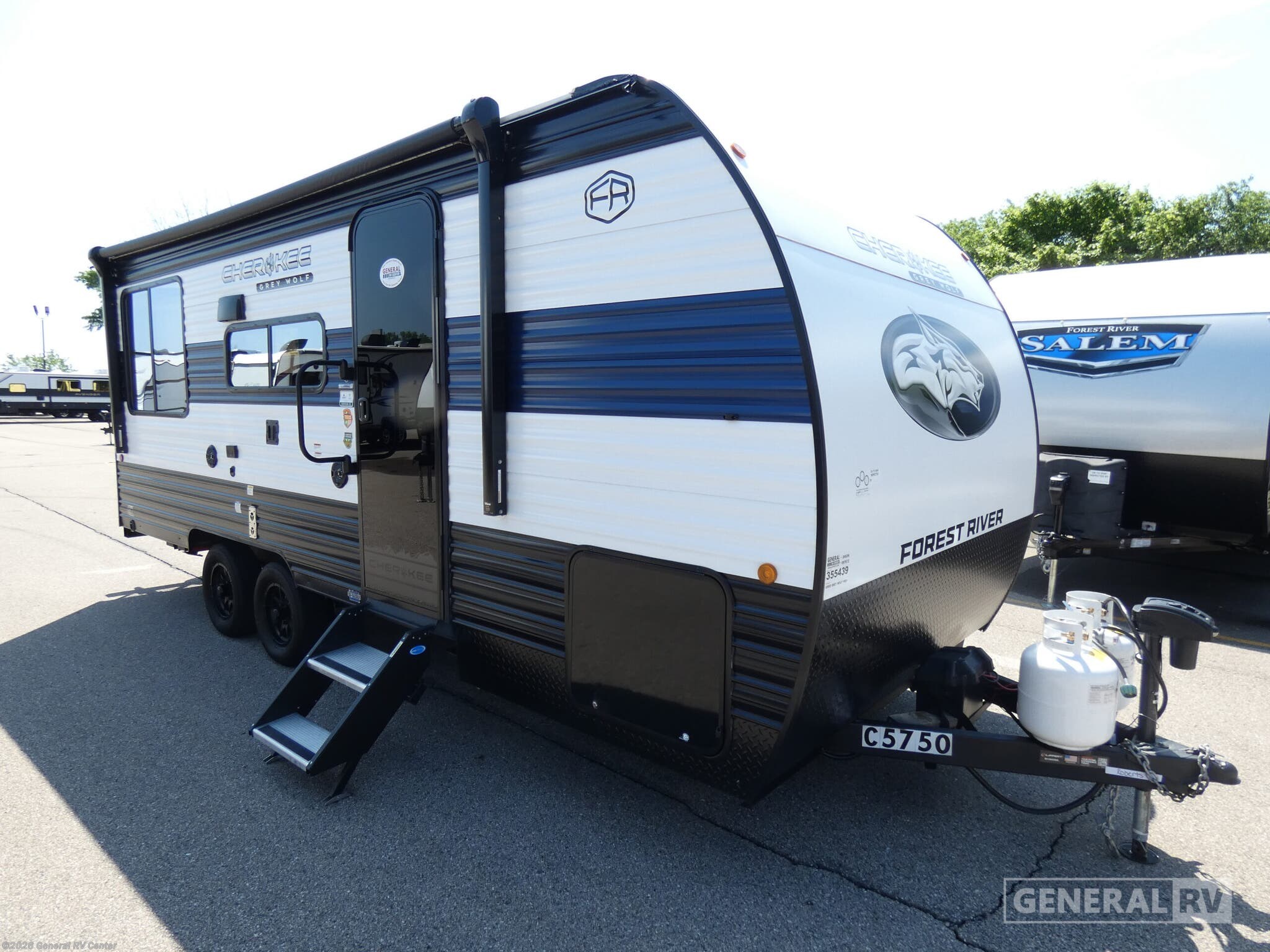 Used 2026 Forest River Cherokee Grey Wolf 19SM available in Brownstown Township, Michigan