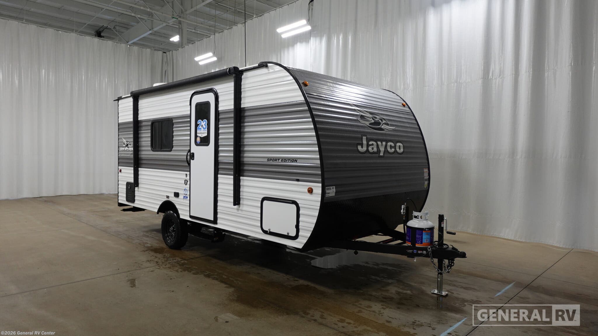 New 2026 Jayco Jay Flight SLX 170FQ available in Brownstown Township, Michigan