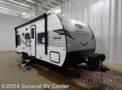 New 2025 Jayco Jay Flight SLX 210QB available in Mount Clemens, Michigan