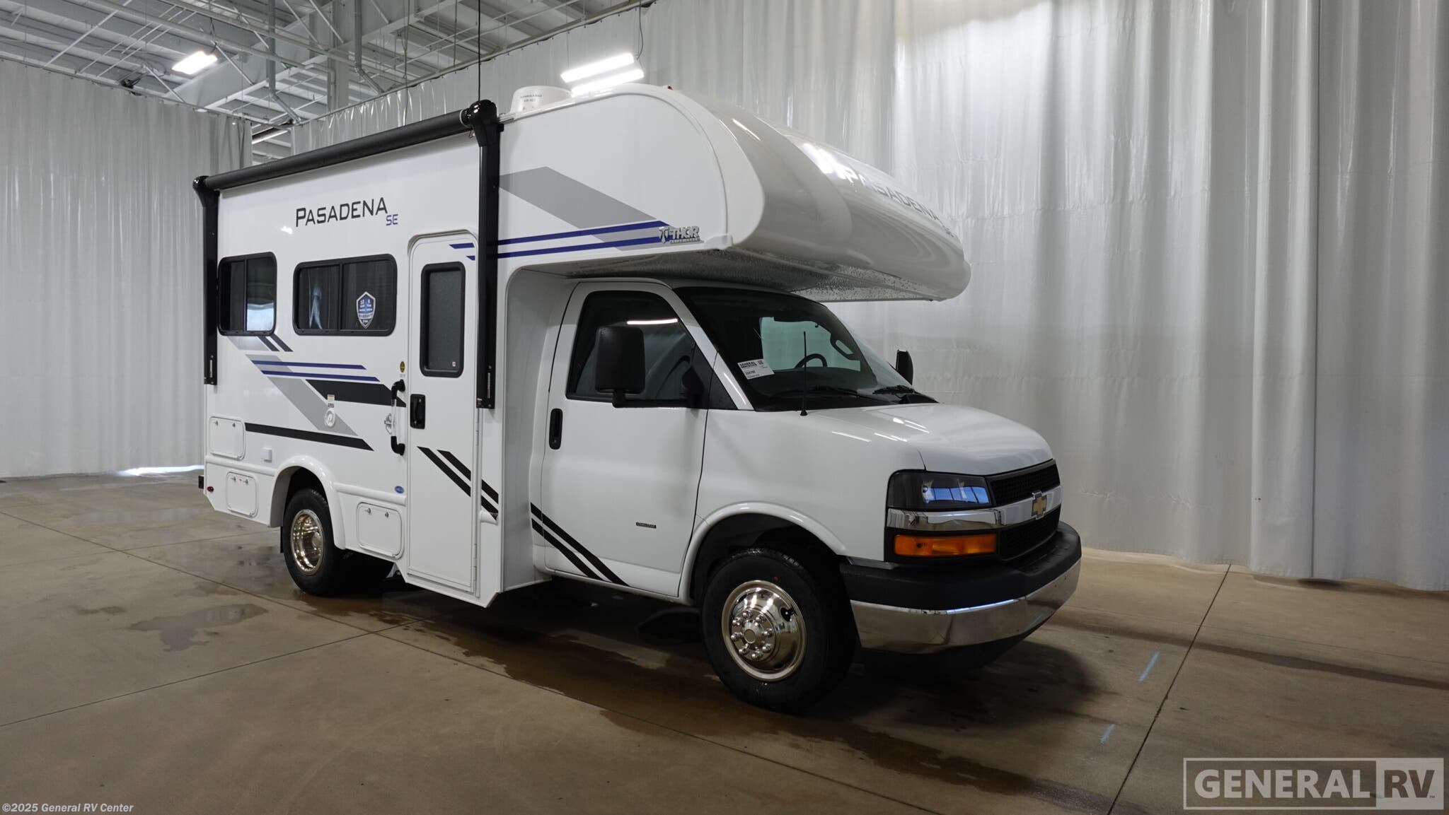 New 2026 Thor Motor Coach Pasadena SE19 available in Mount Clemens, Michigan