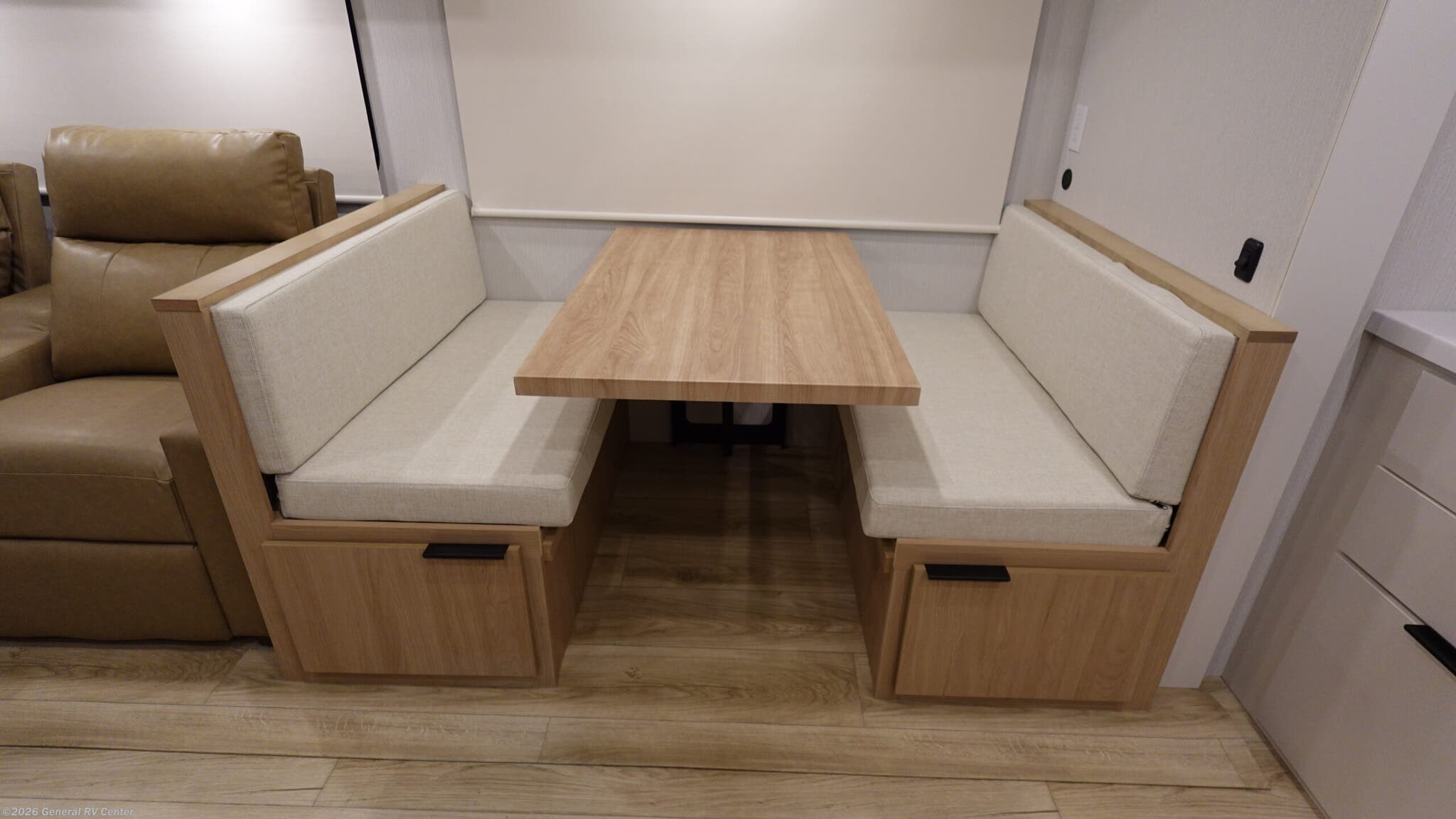 New 2026 Jayco Pinnacle 38FBRK available in Mount Clemens, Michigan