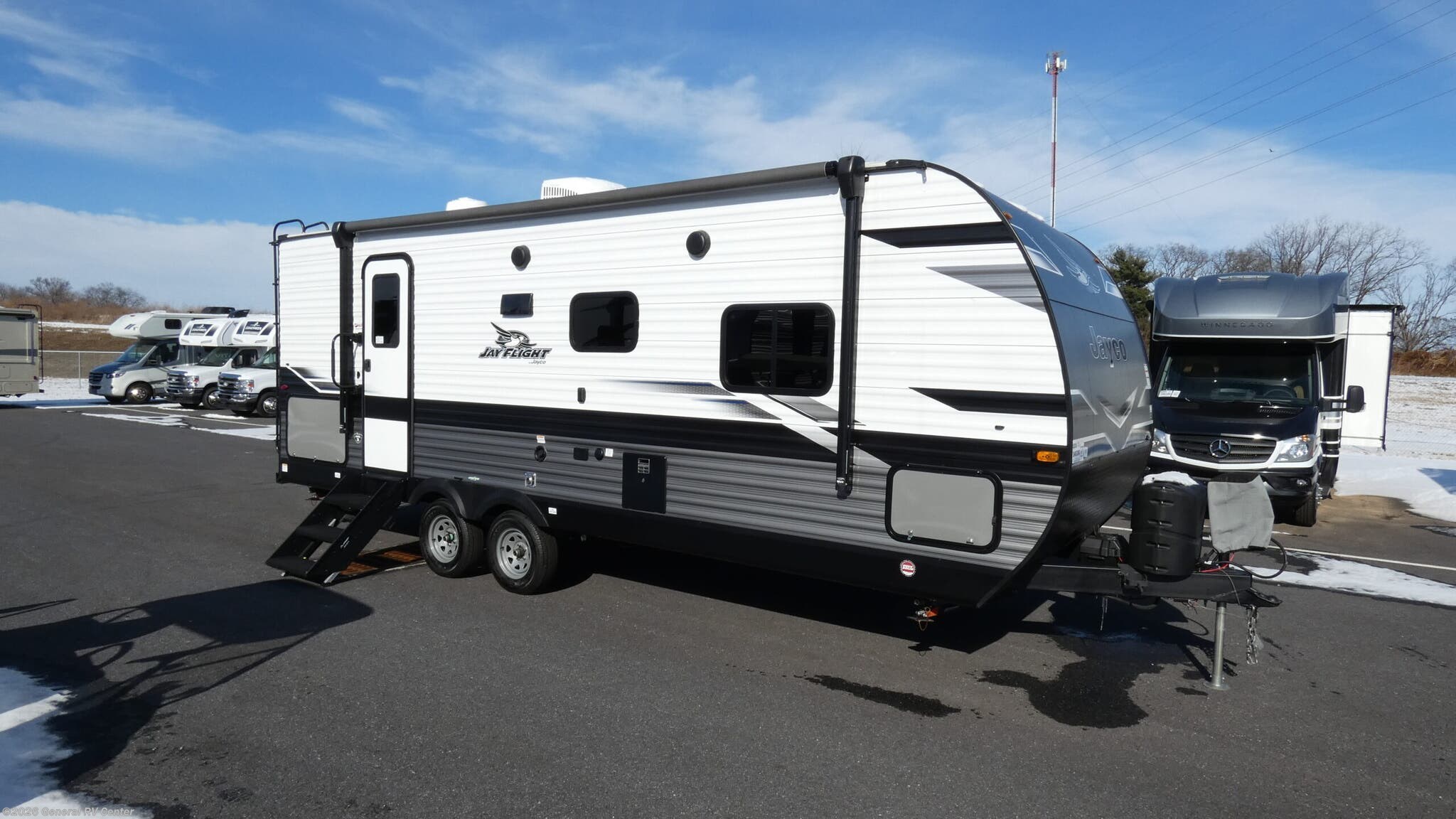 Used 2023 Jayco Jay Flight 240RBS available in Mount Clemens, Michigan