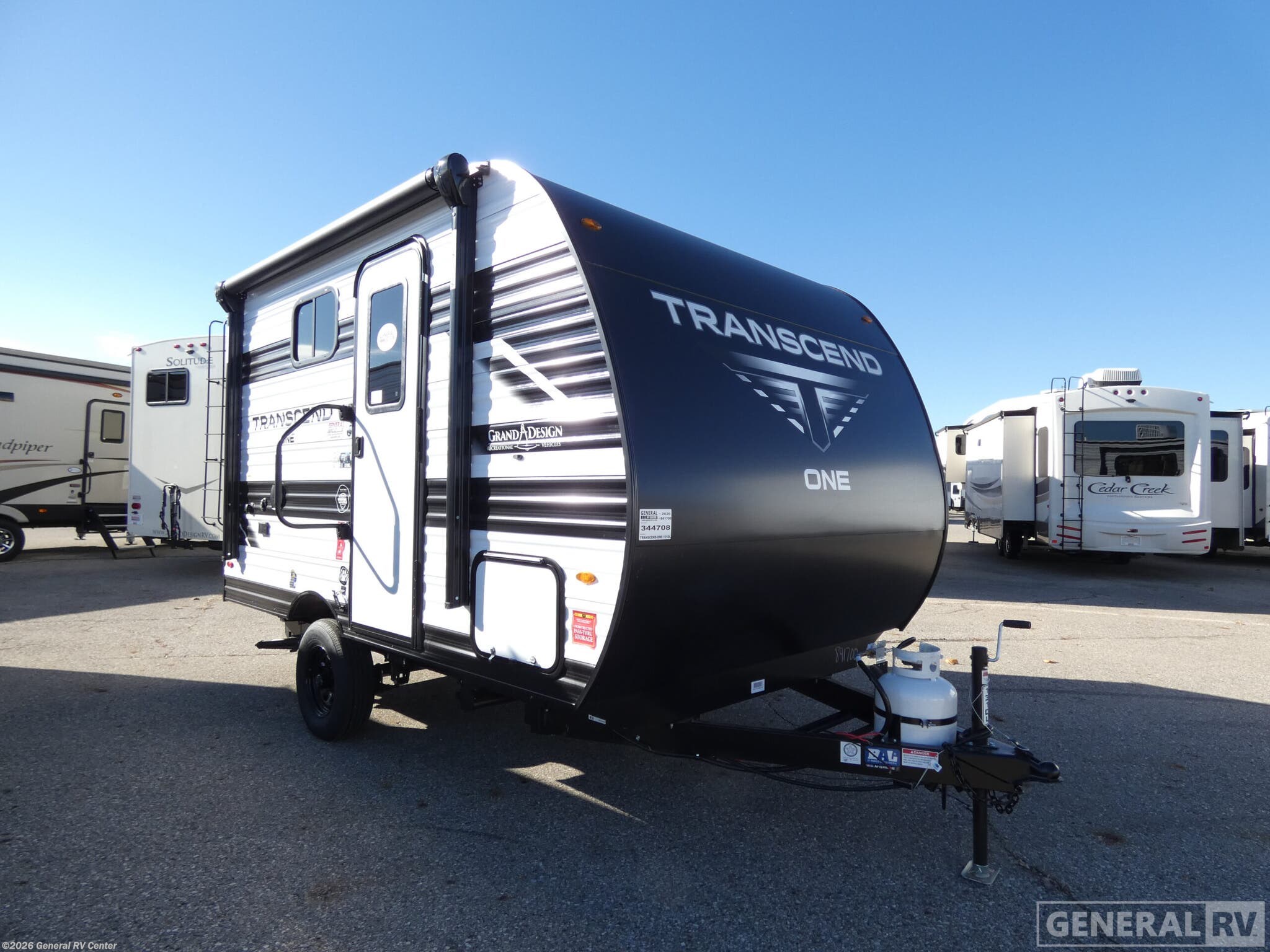 New 2026 Grand Design  TRANSCEND-ONE 131DL available in Mount Clemens, Michigan