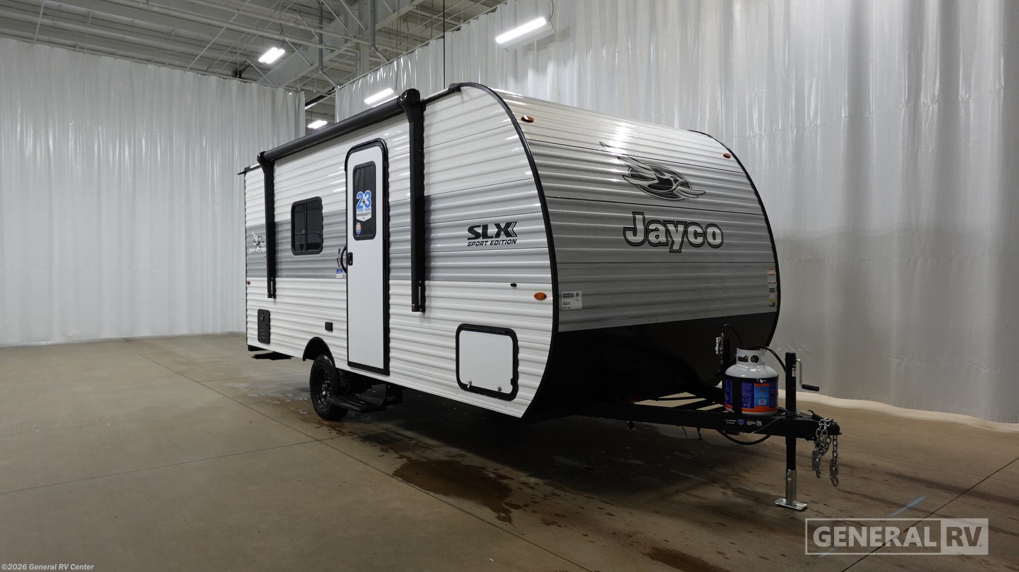 New 2026 Jayco Jay Flight SLX 170FQ available in Mount Clemens, Michigan
