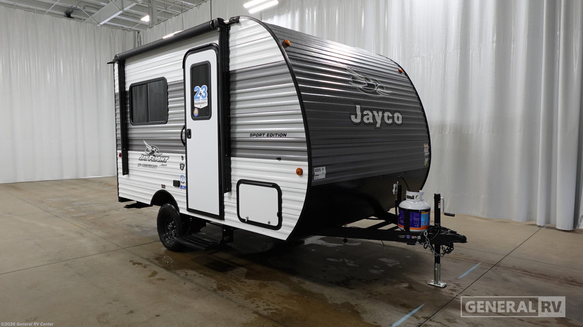 New 2026 Jayco Jay Flight SLX 130RD available in Mount Clemens, Michigan