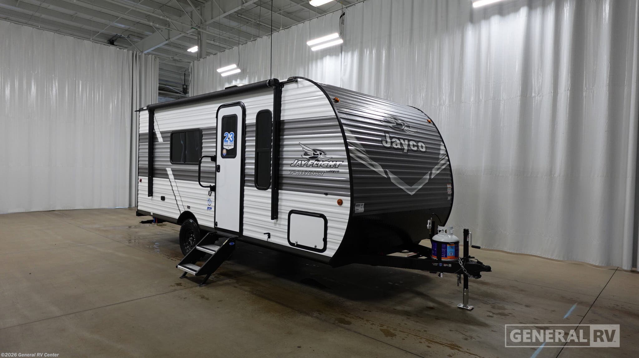 New 2027 Jayco Jay Flight SLX 175FQ available in Mount Clemens, Michigan
