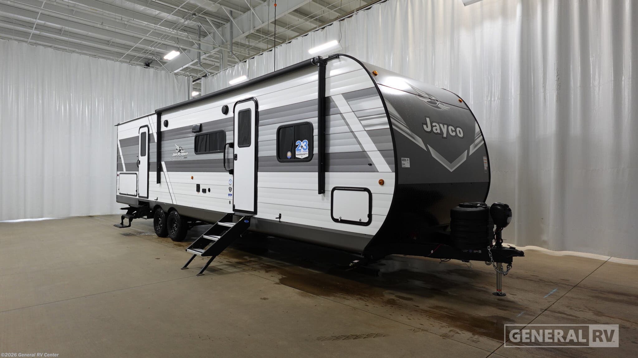 New 2027 Jayco Jay Flight SLX 321BDS available in Mount Clemens, Michigan
