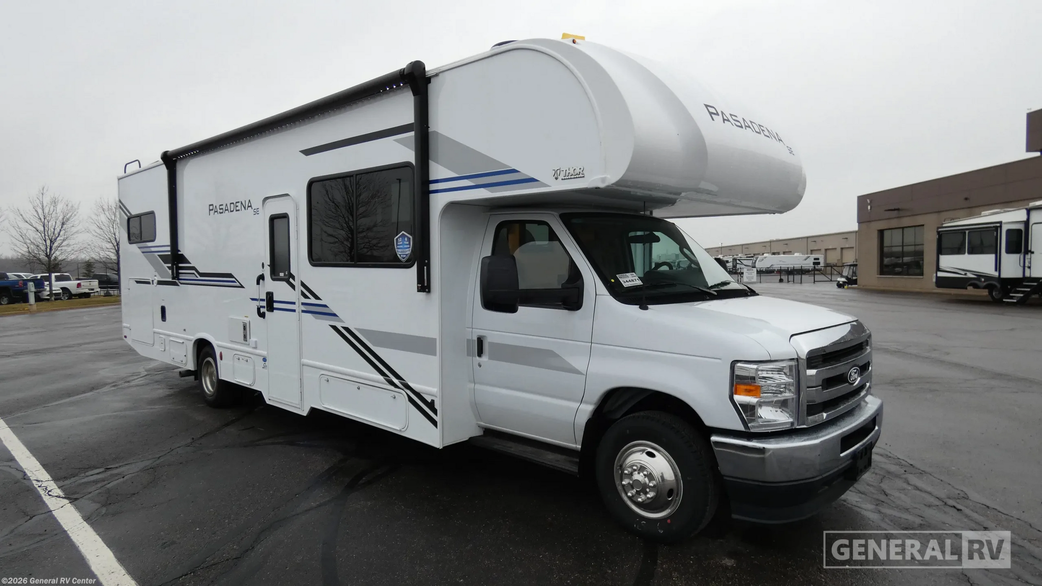 New 2026 Thor Motor Coach Pasadena SE SL31 available in Mount Clemens, Michigan