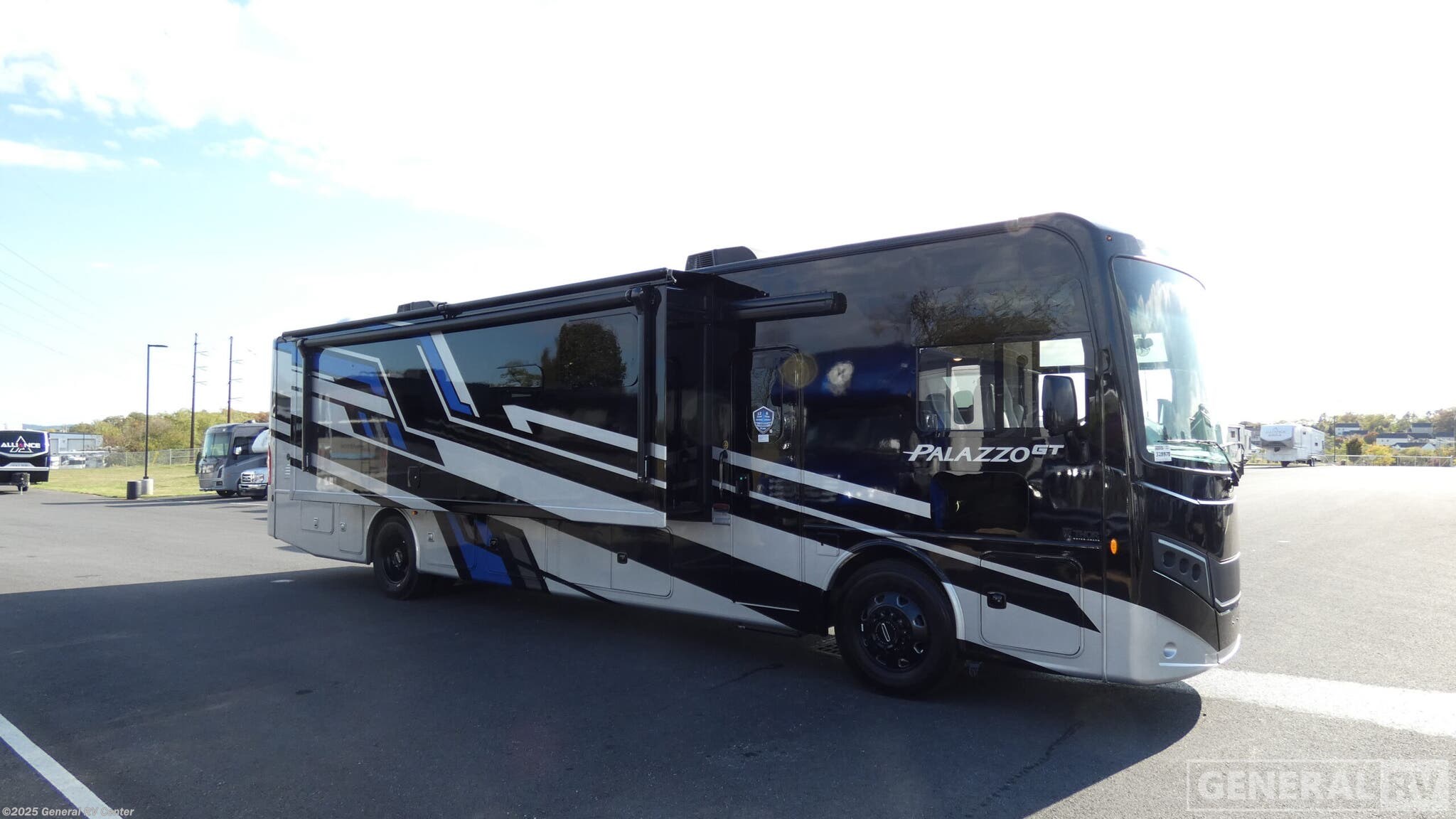 New 2026 Thor Motor Coach Palazzo GT 37.5 available in Elizabethtown, Pennsylvania