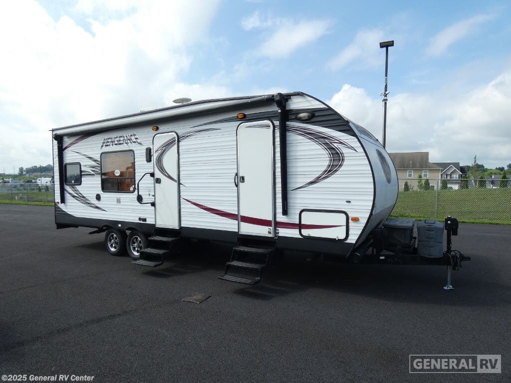 Used 2014 Forest River Vengeance 25V available in Elizabethtown, Pennsylvania