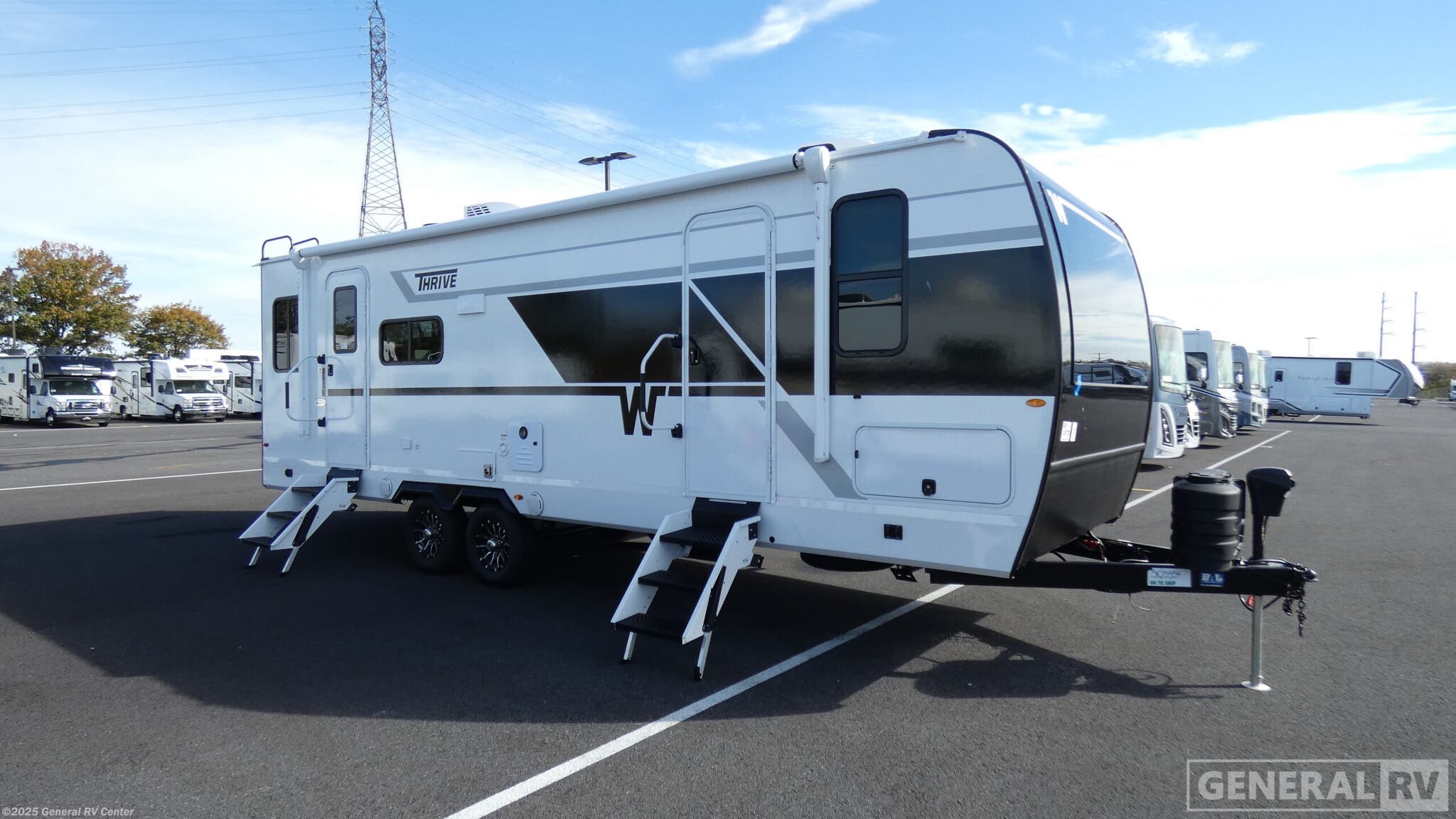 New 2026 Winnebago Thrive 25RLS available in Elizabethtown, Pennsylvania
