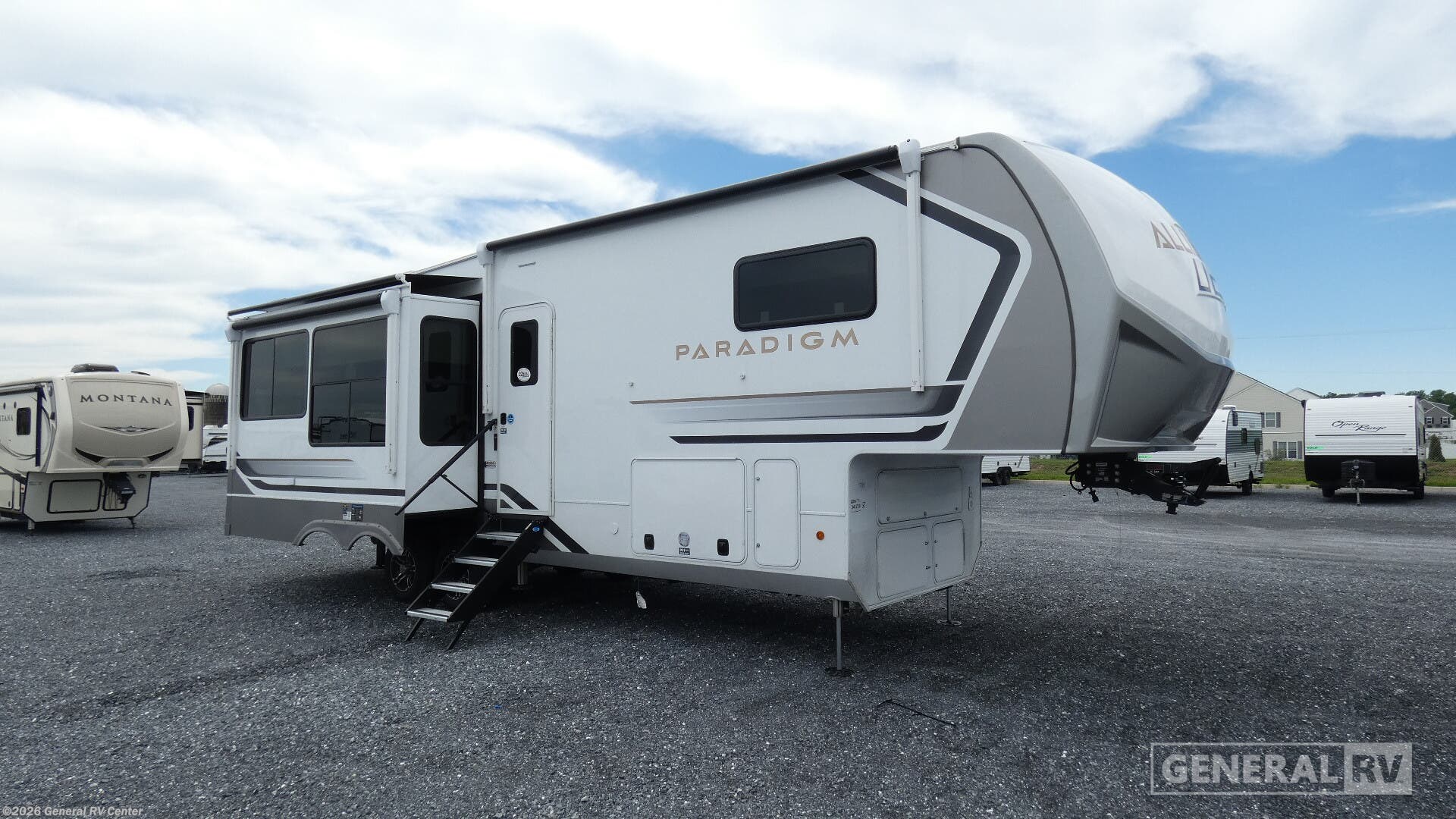 New 2026 Alliance RV Paradigm 310RL available in Elizabethtown, Pennsylvania