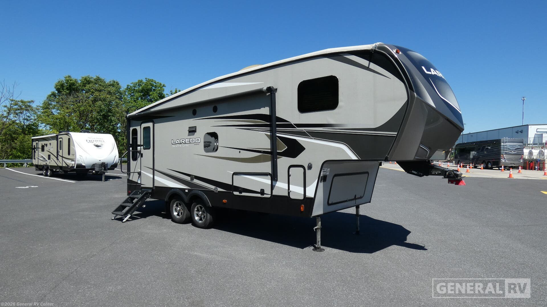 Used 2020 Keystone Laredo Super Lite 255SRL available in Elizabethtown, Pennsylvania