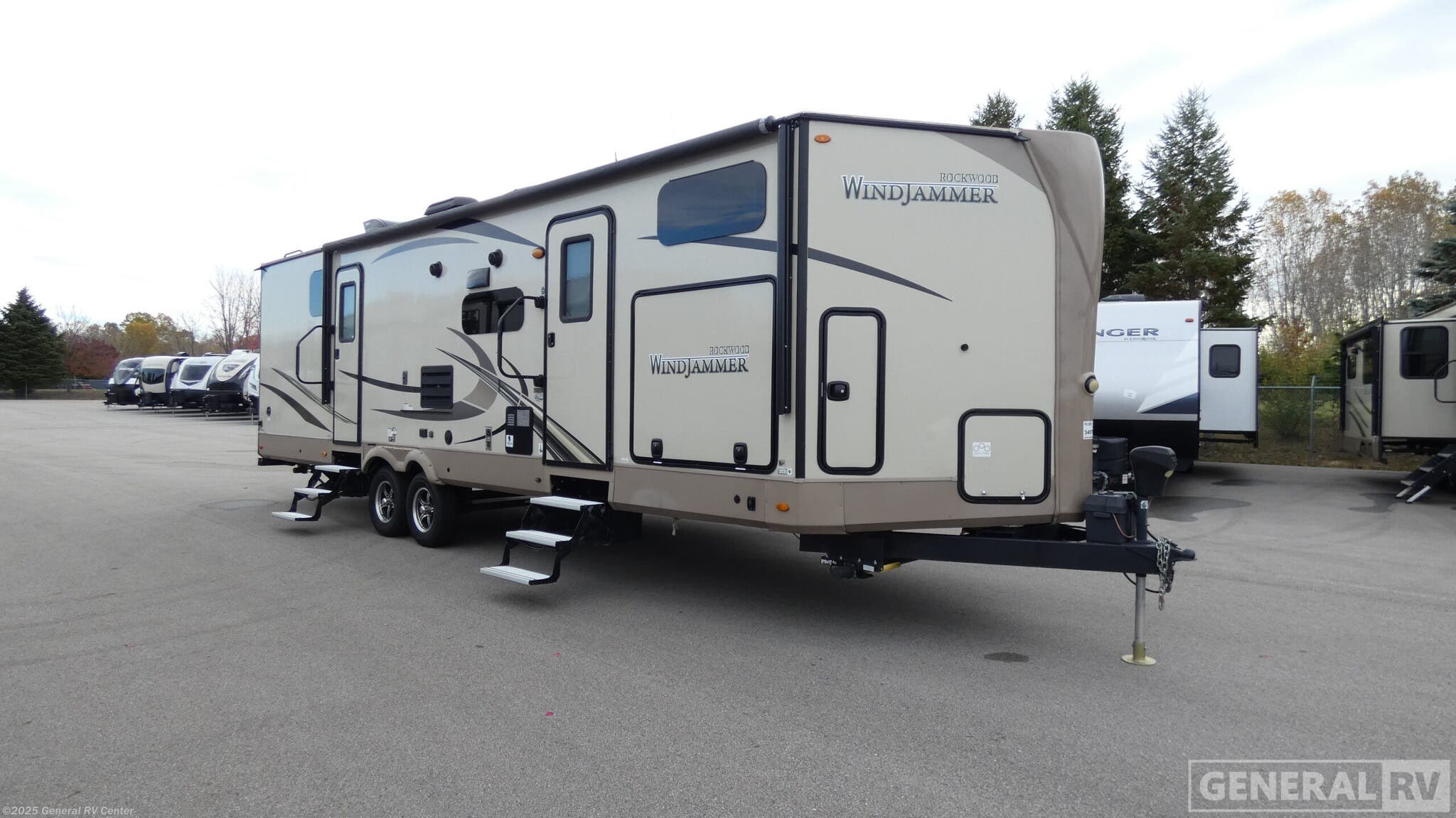 Used 2019 Forest River Rockwood Windjammer 3006V available in Wayland, Michigan