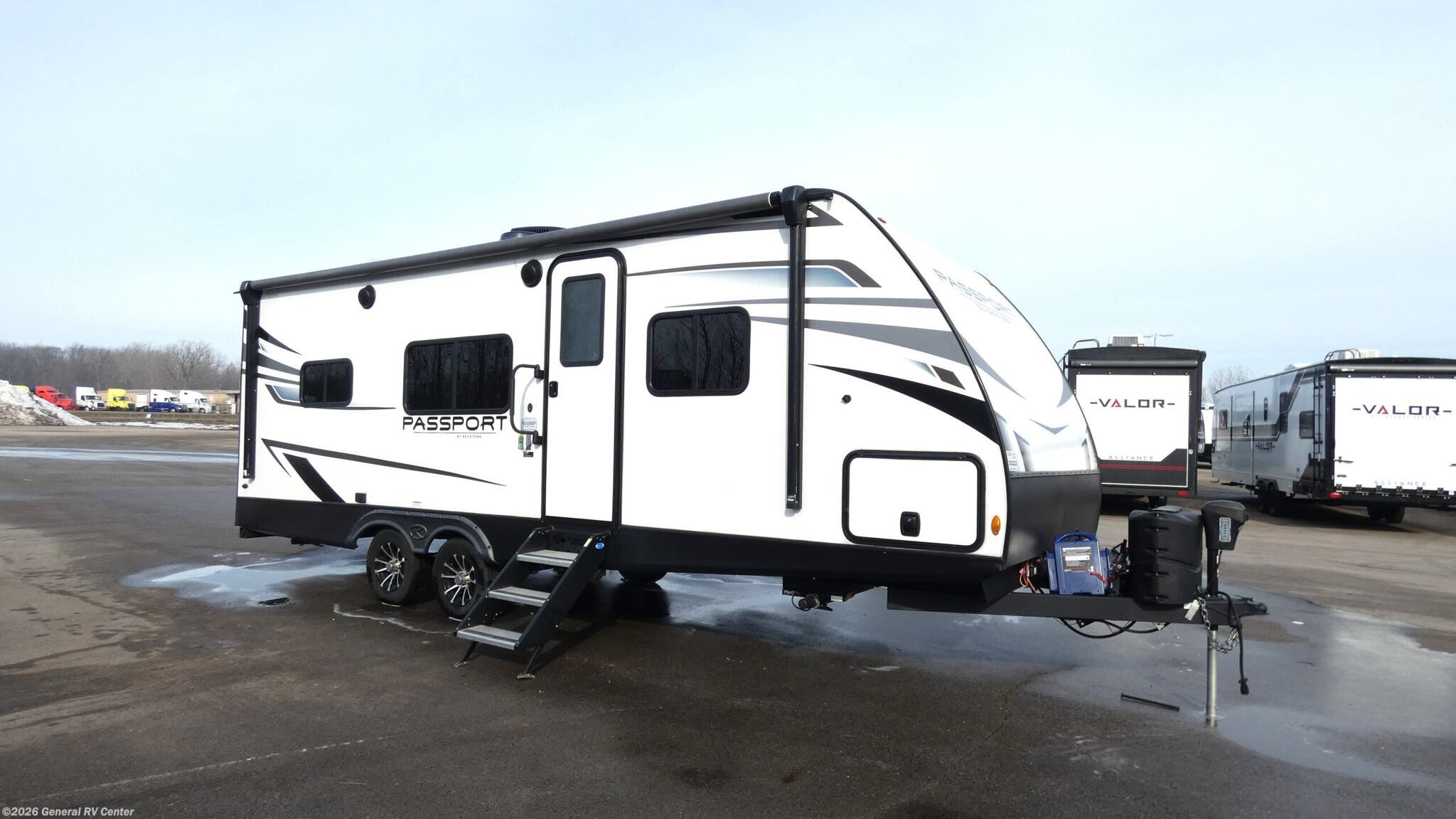 Used 2023 Keystone Passport SUPER LITE 229RK available in Wayland, Michigan