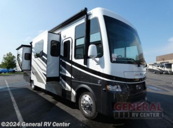 New 2023 Newmar Bay Star 3225 available in Wixom, Michigan