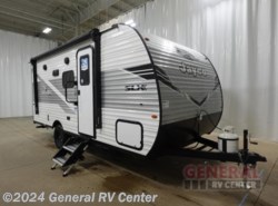 New 2025 Jayco Jay Flight SLX 175BH available in Wixom, Michigan