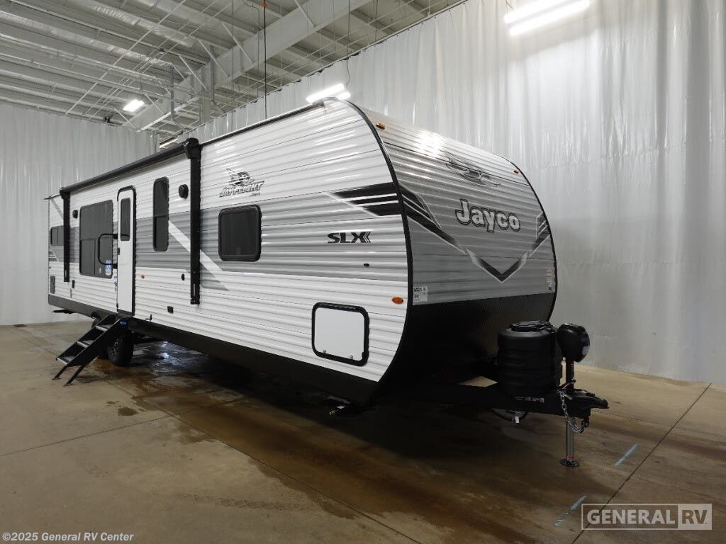 New 2026 Jayco Flight 290RKS available in Wixom, Michigan