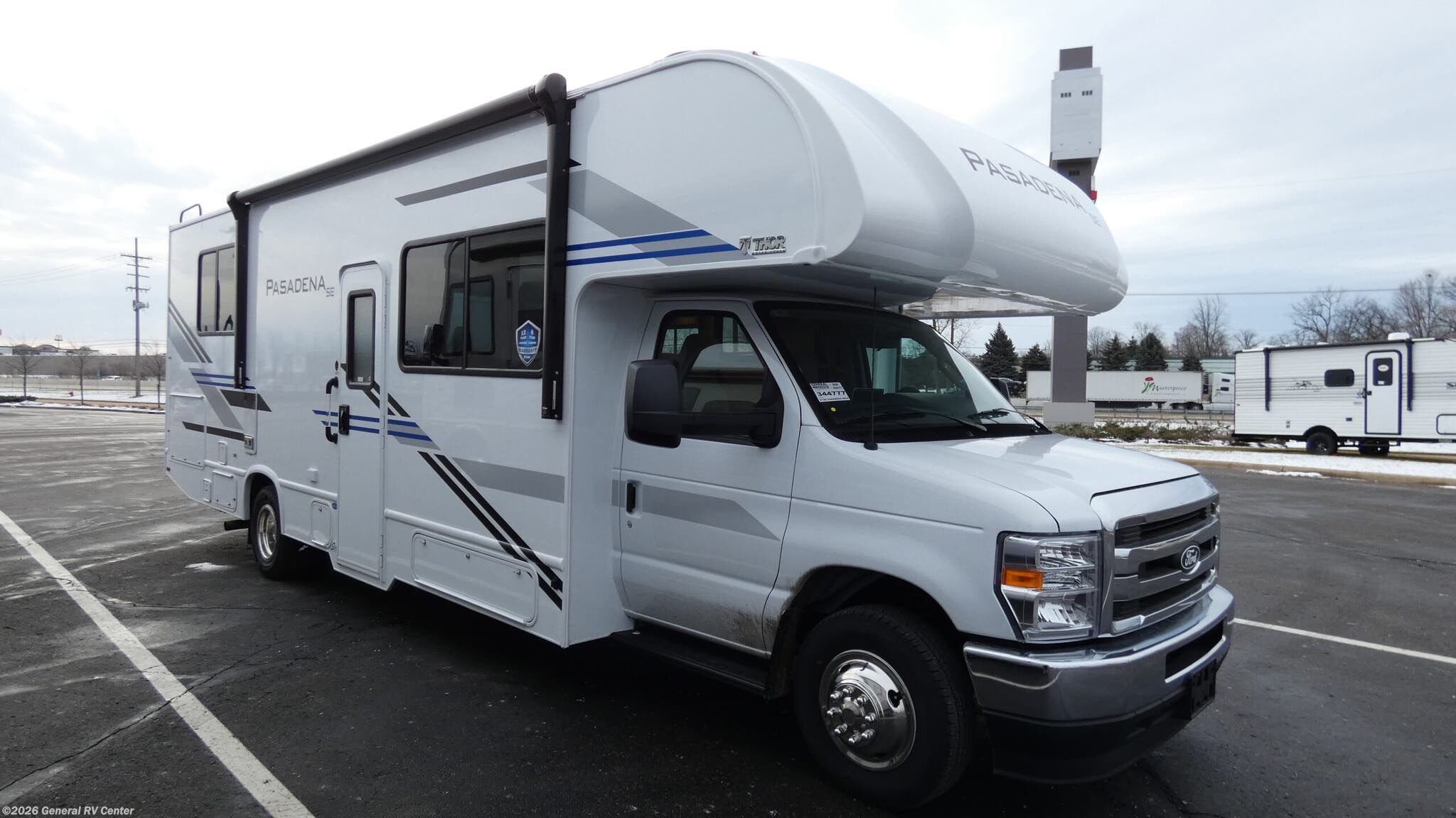 New 2026 Thor Motor Coach Pasadena SE28 available in Wixom, Michigan
