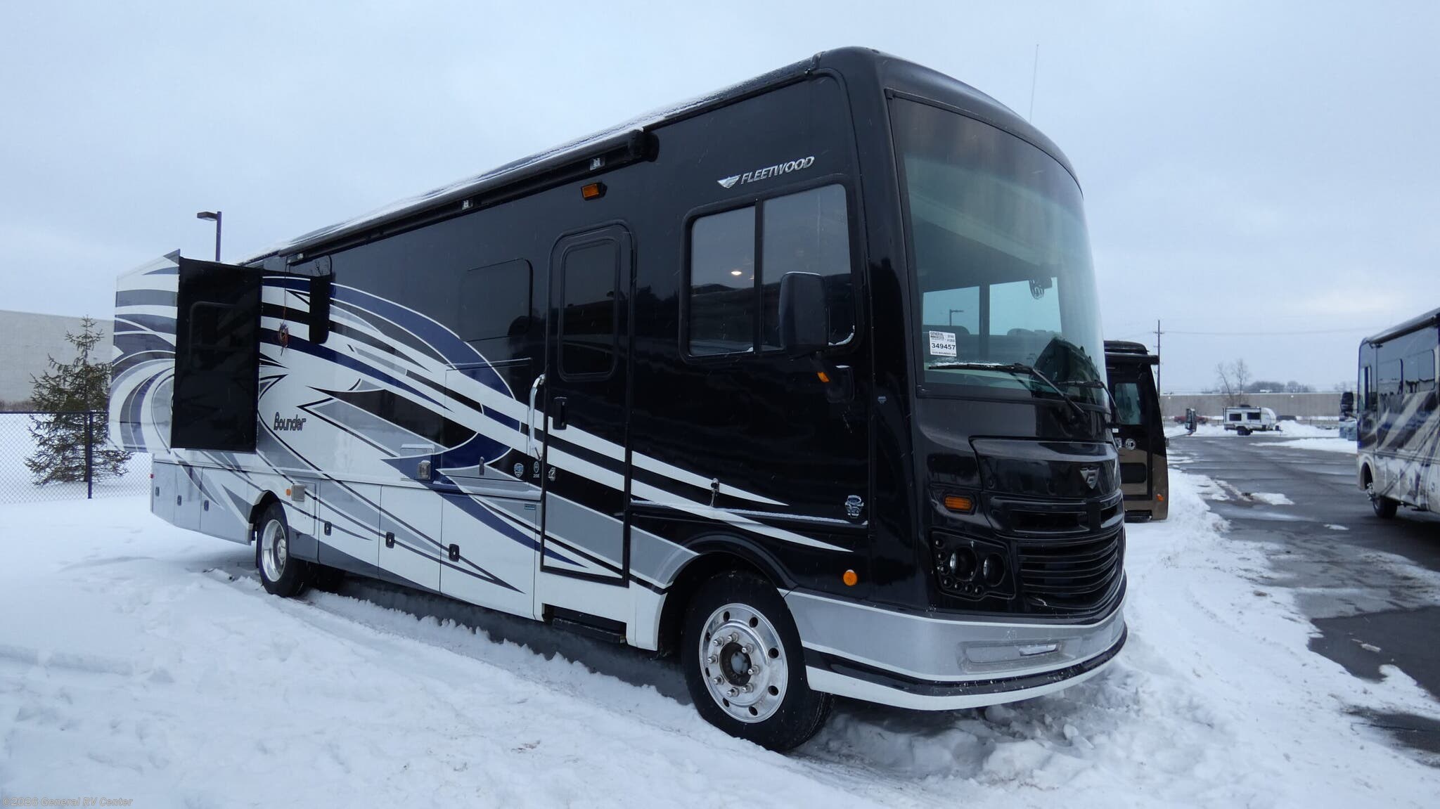 Used 2018 Fleetwood Bounder 35K available in Wixom, Michigan