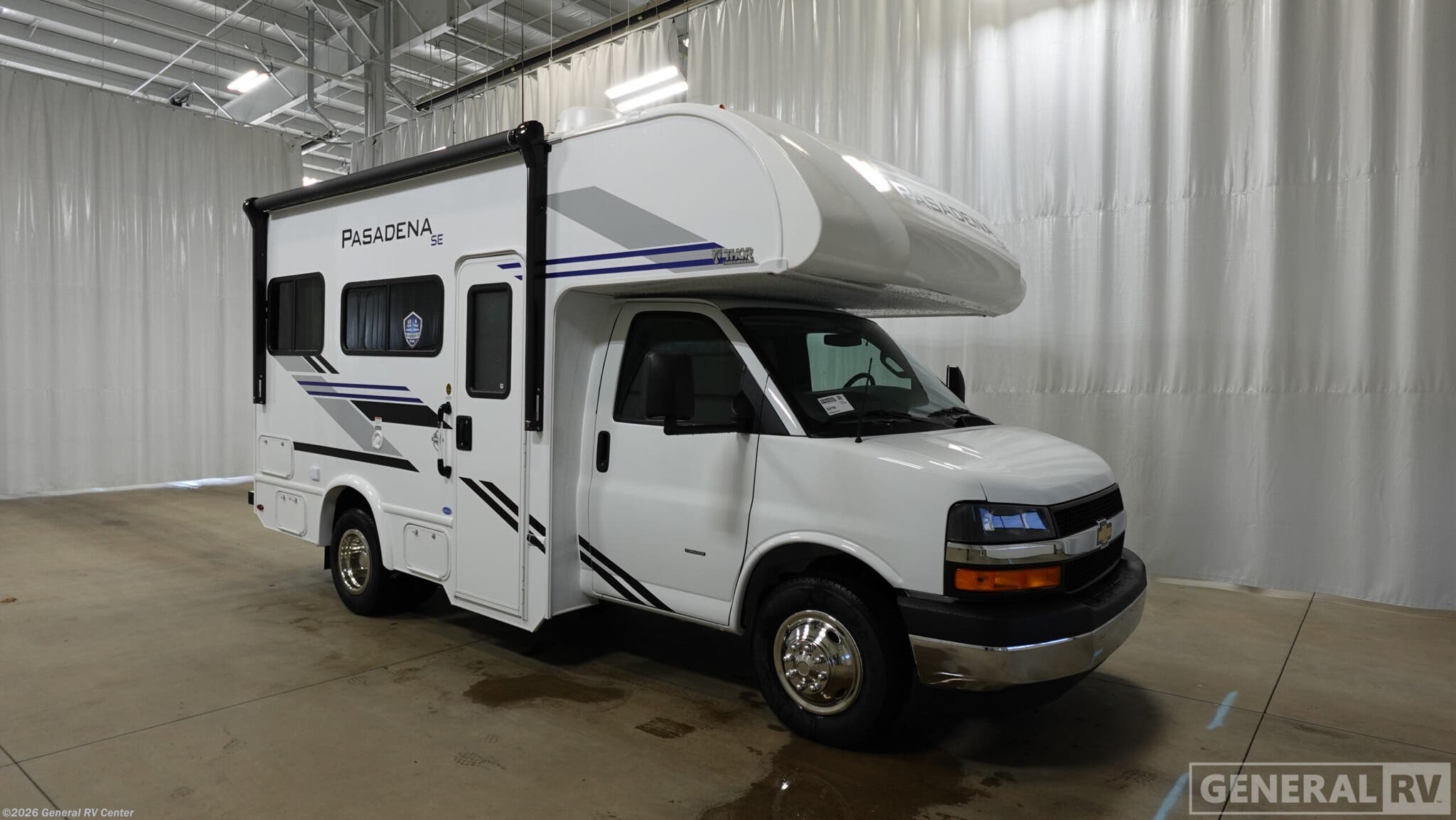 New 2026 Thor Motor Coach Pasadena SE19 available in Wixom, Michigan