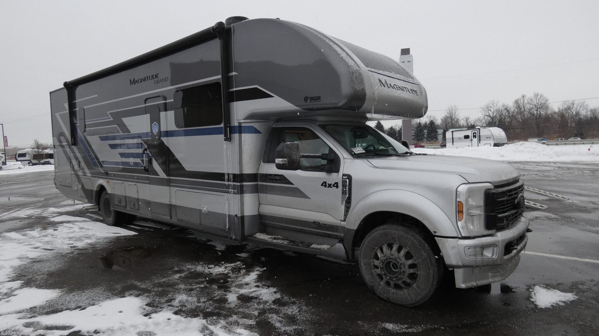 New 2026 Thor Motor Coach Magnitude R36 available in Wixom, Michigan
