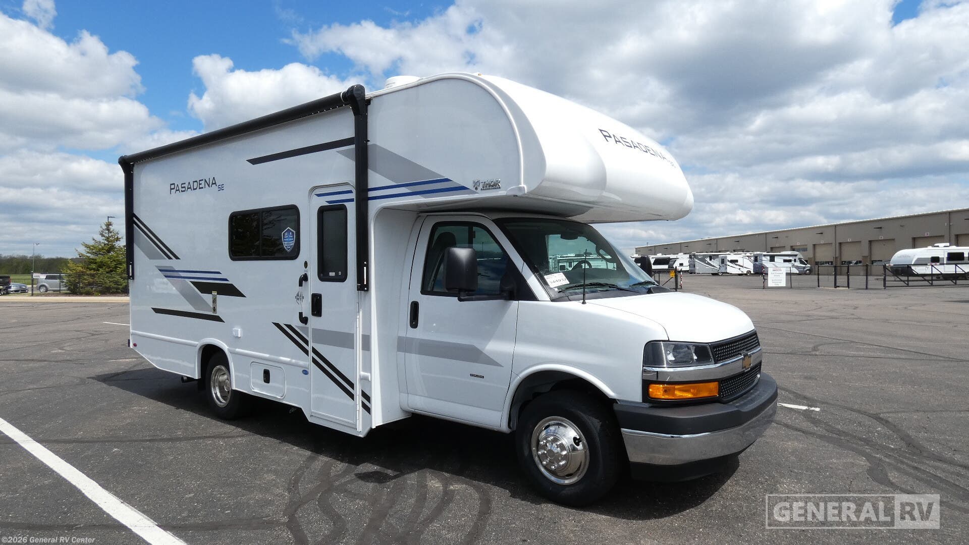 New 2026 Thor Motor Coach Pasadena SE 22SZ available in Wixom, Michigan